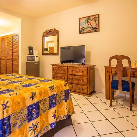 Vallarta Sun (Adults Only) ปูแอร์โตบาญาร์ตา ภายนอก รูปภาพ