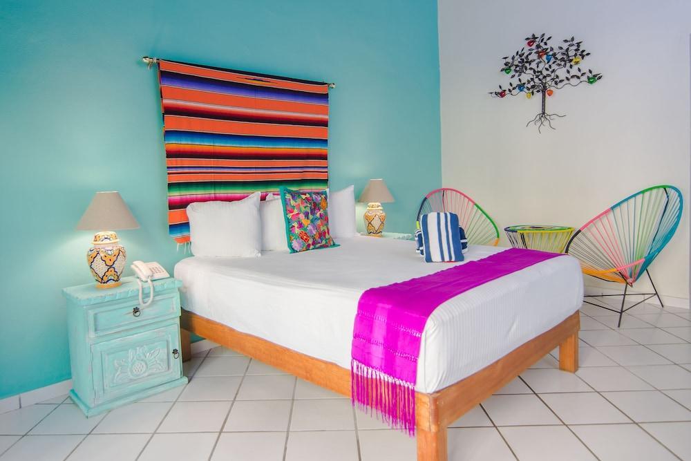 Vallarta Sun (Adults Only) ปูแอร์โตบาญาร์ตา ภายนอก รูปภาพ