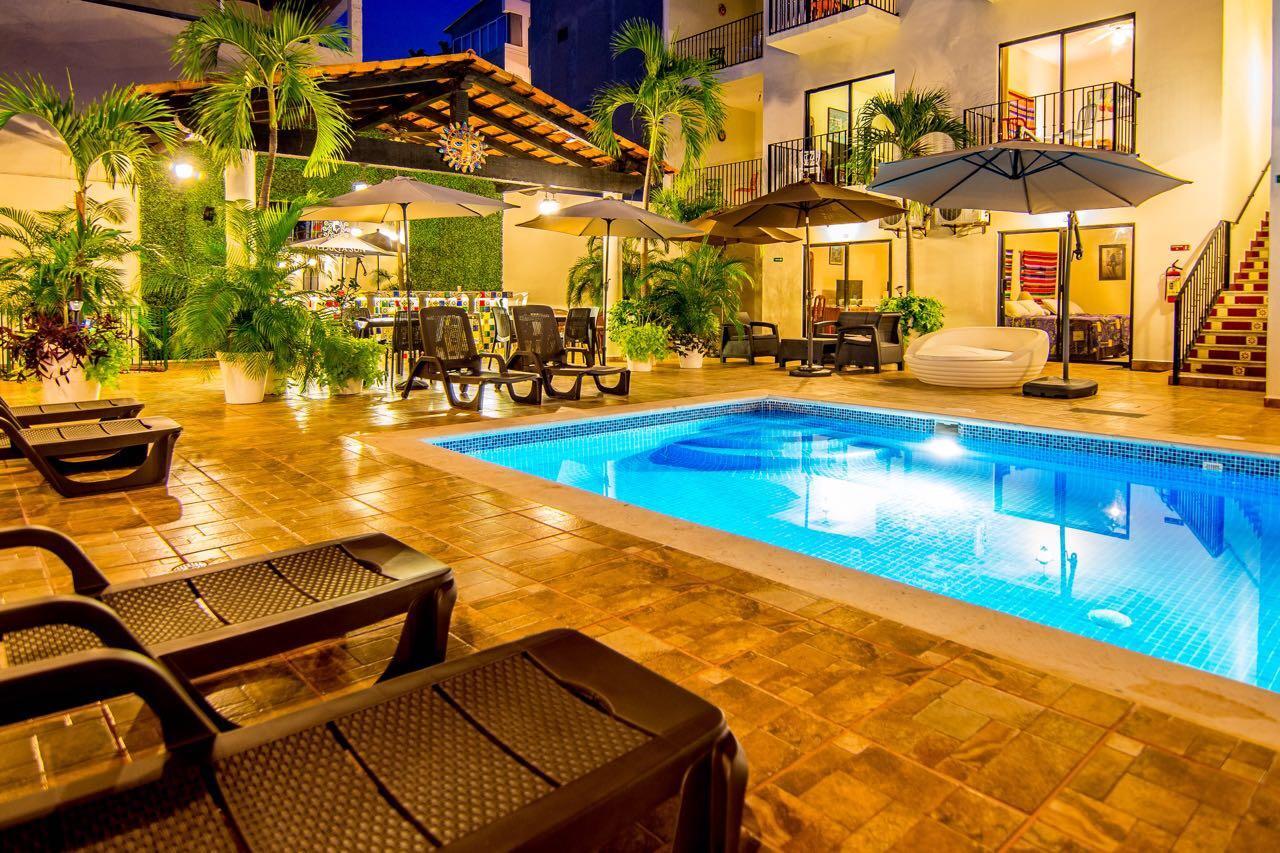 Vallarta Sun (Adults Only) ปูแอร์โตบาญาร์ตา ภายนอก รูปภาพ